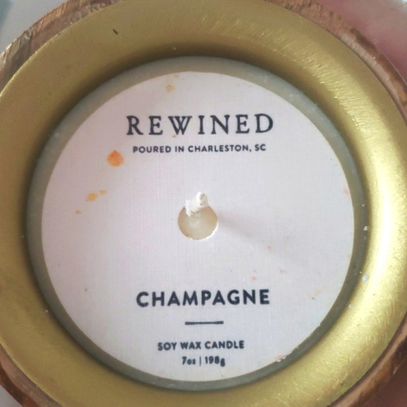 ❤️BUY 2 GET 1 FREE Rewined Champagne Barrel Aged Candle - Picture 2 of 3
